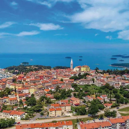 38 بيت للعطل