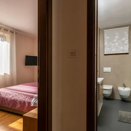 4 Bedroom Amazing In بيت للعطل *